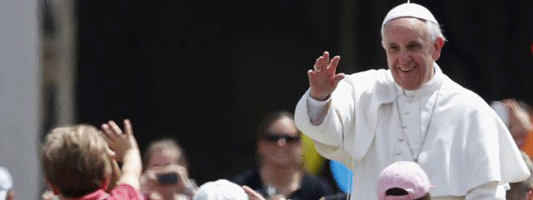 papa-francisco-saluda-a-los-ninos