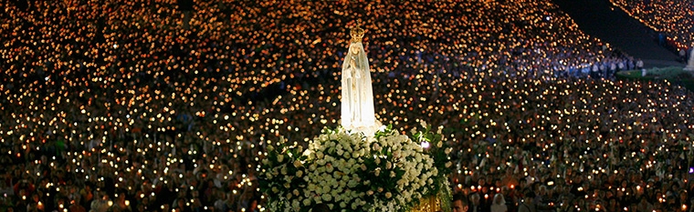 fatima procesión velas rosario